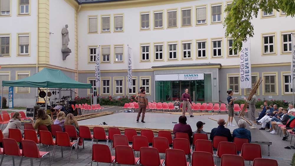 La Strada 25, Weiz